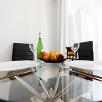 прекрасная где есть бассейн и парковка * Torrevieja