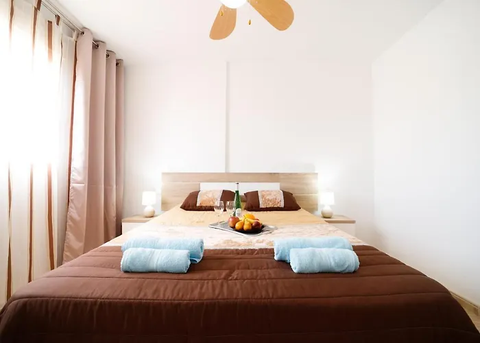 прекрасная где есть бассейн и парковка شقة