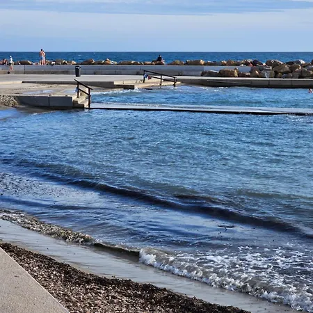 прекрасная где есть бассейн и парковка Lejlighed Torrevieja